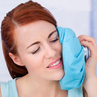 Lady has oral pain
